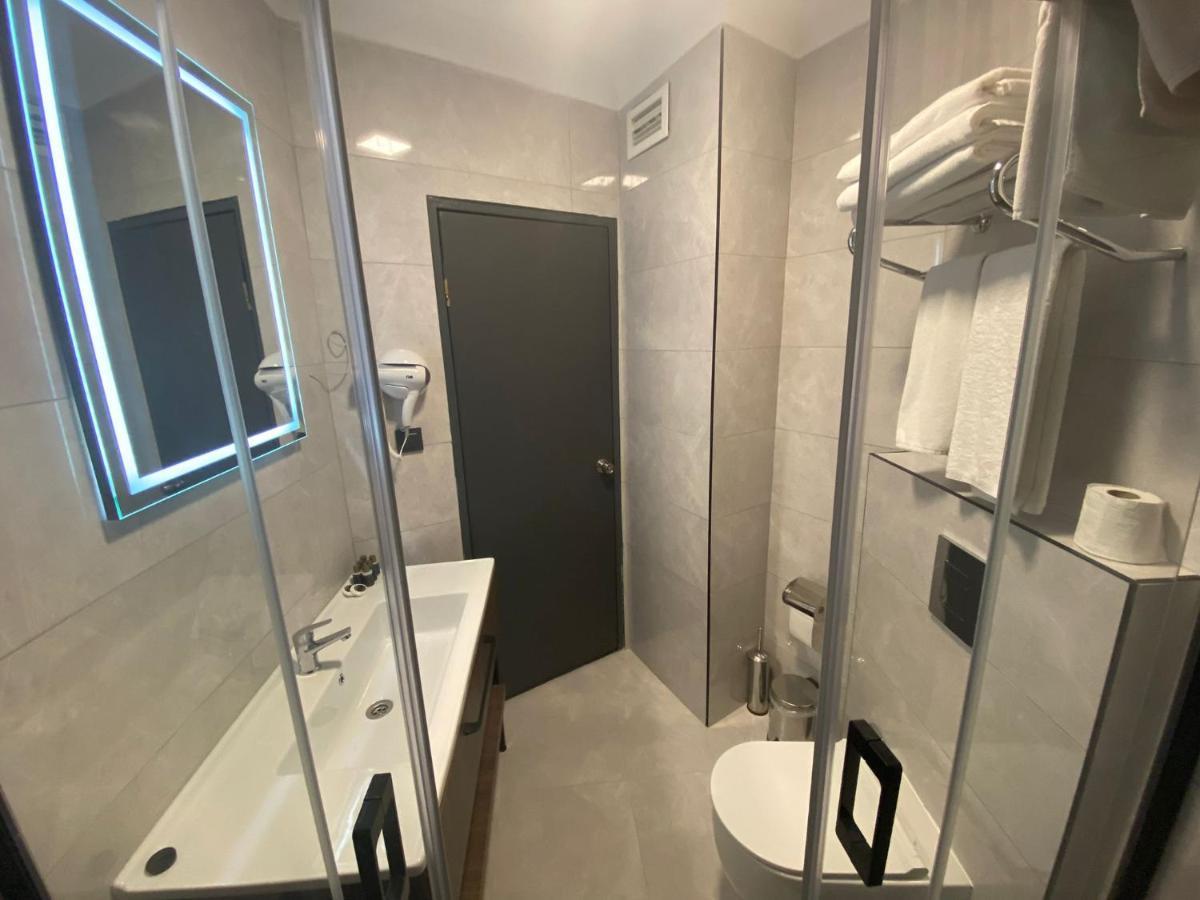 Uk Ankara Hotel 外观 照片