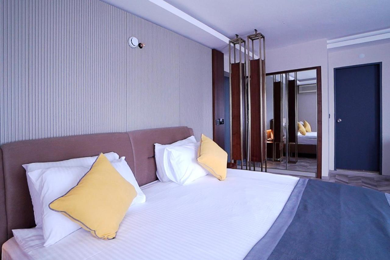 Uk Ankara Hotel 外观 照片