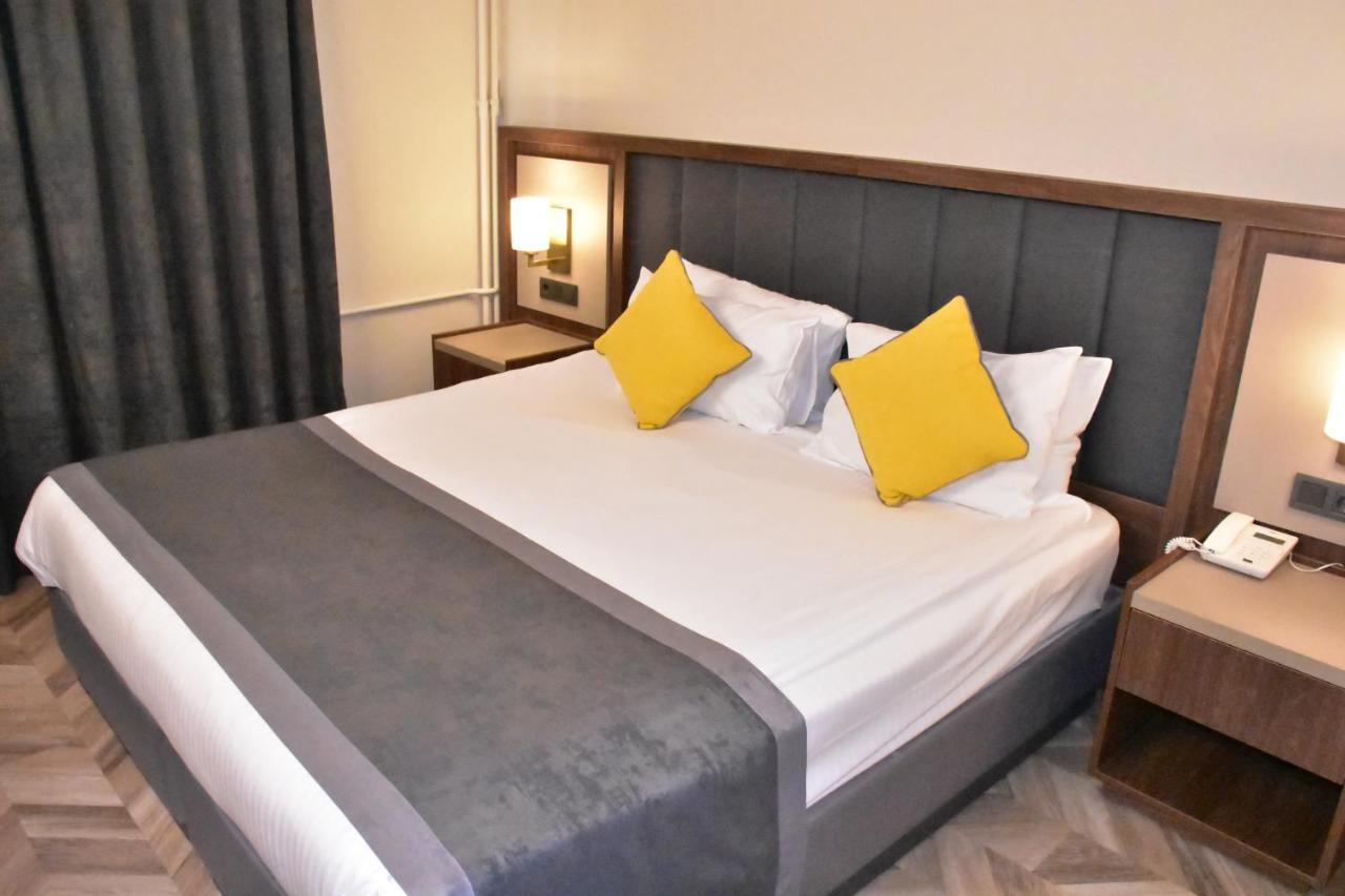 Uk Ankara Hotel 外观 照片
