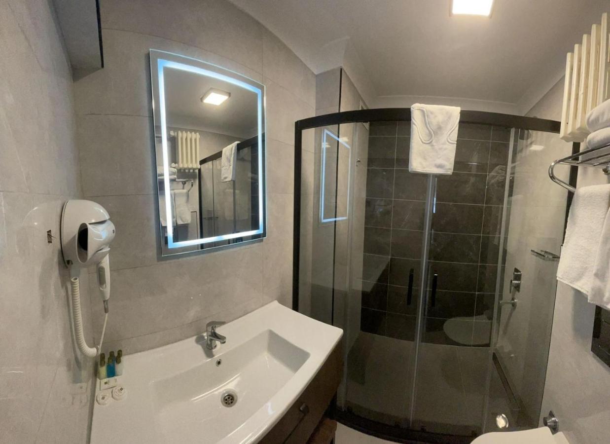 Uk Ankara Hotel 外观 照片