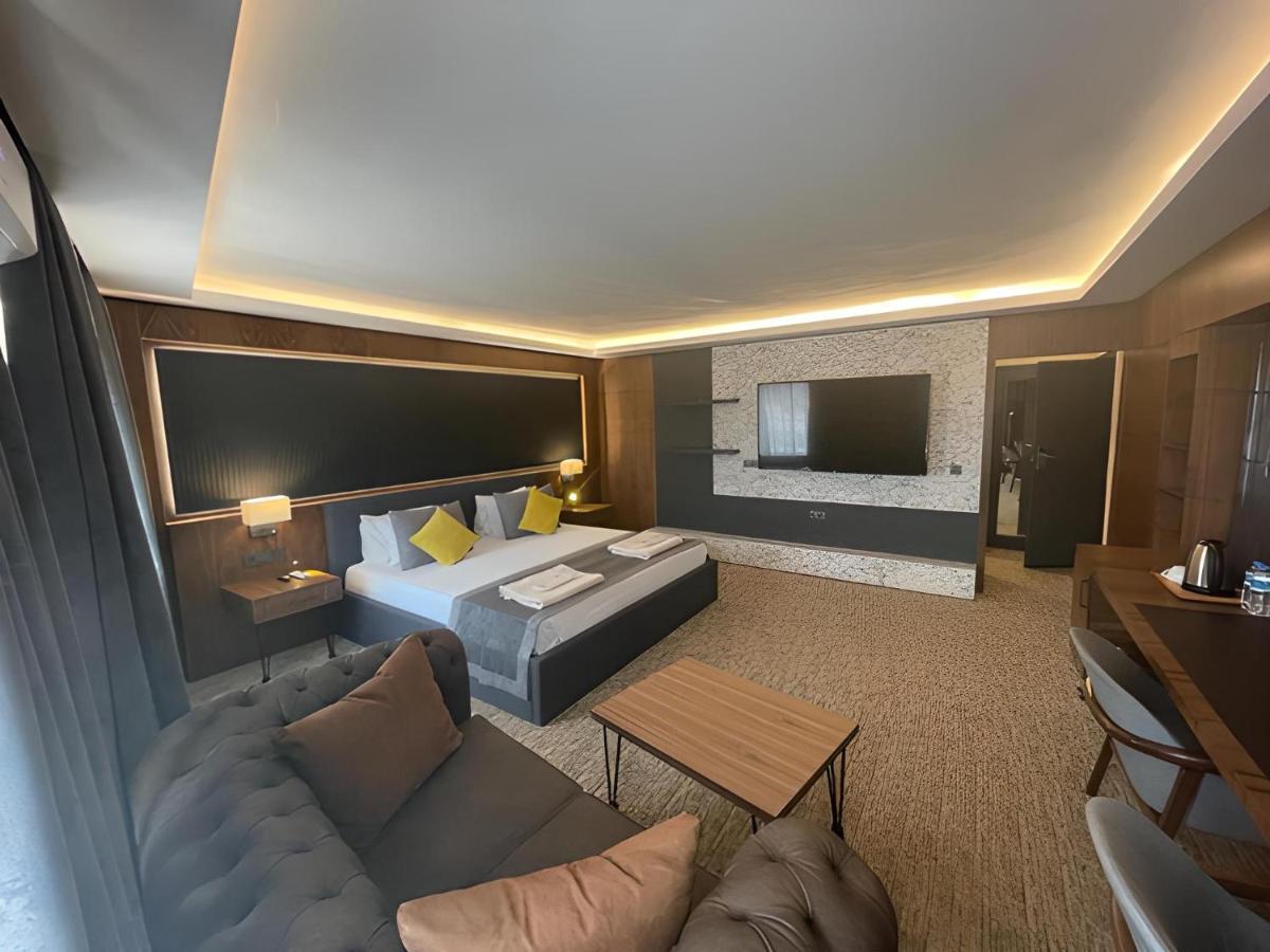 Uk Ankara Hotel 外观 照片