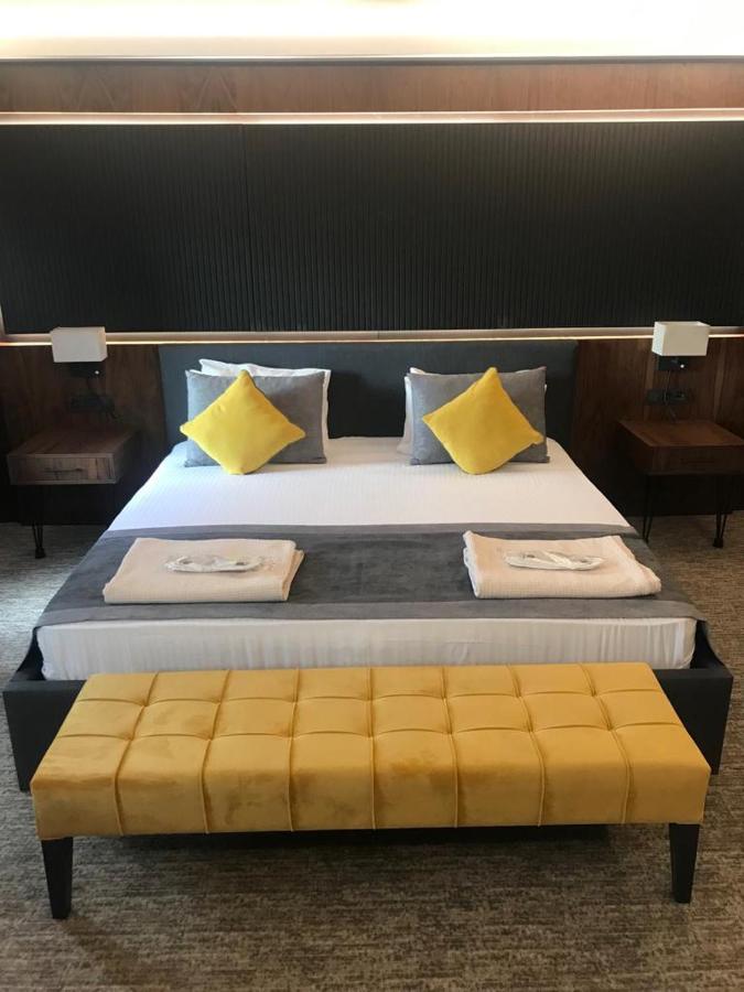Uk Ankara Hotel 外观 照片