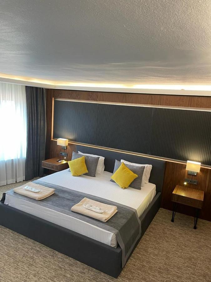 Uk Ankara Hotel 外观 照片