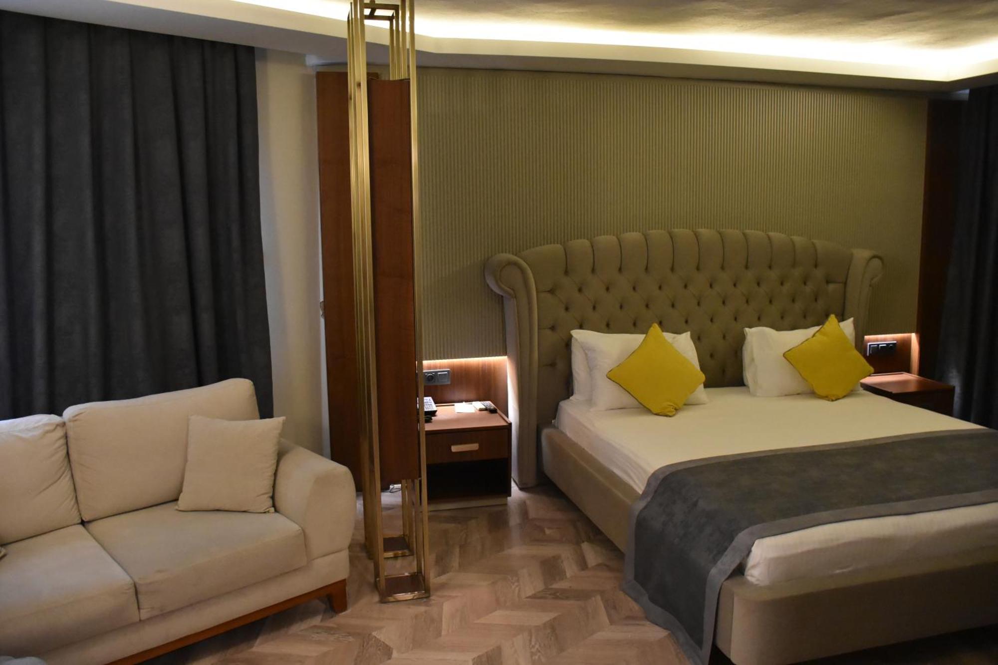Uk Ankara Hotel 外观 照片